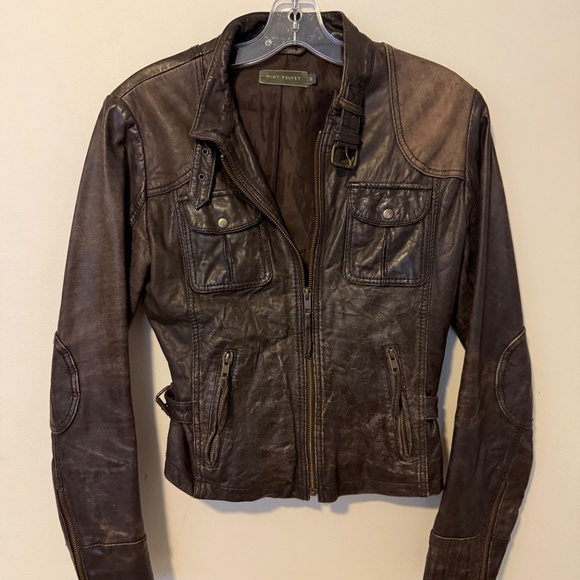 Brown leather jacket - Picture 2 of 6